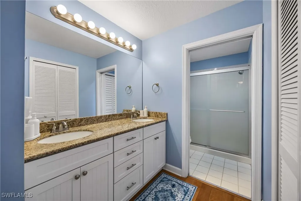 7050 Barrington Circle Naples FL 34108