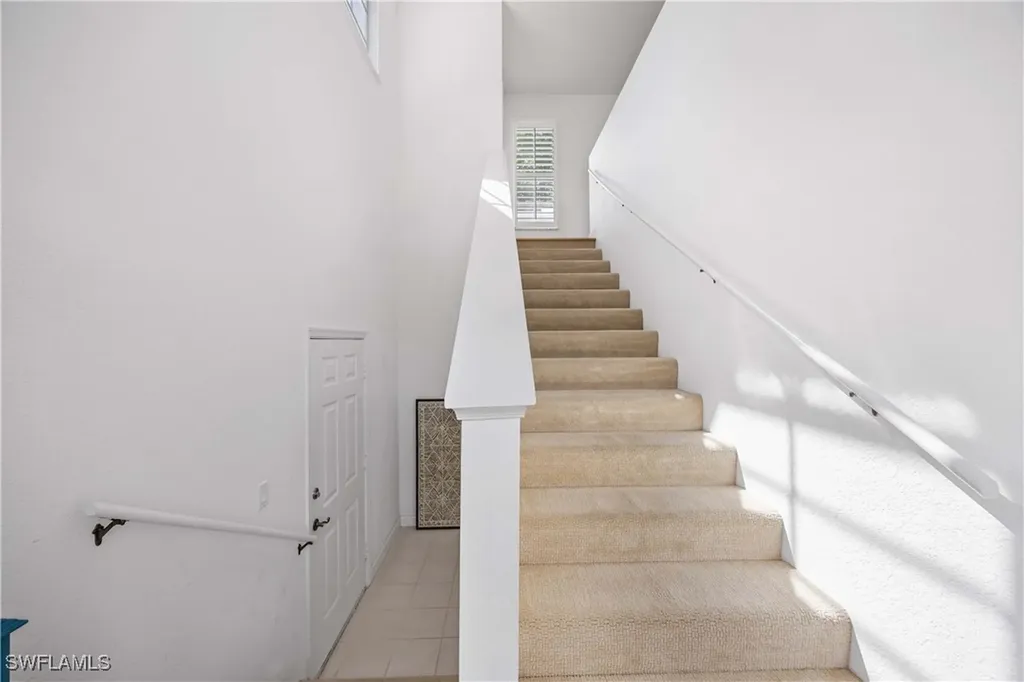 7050 Barrington Circle Naples FL 34108