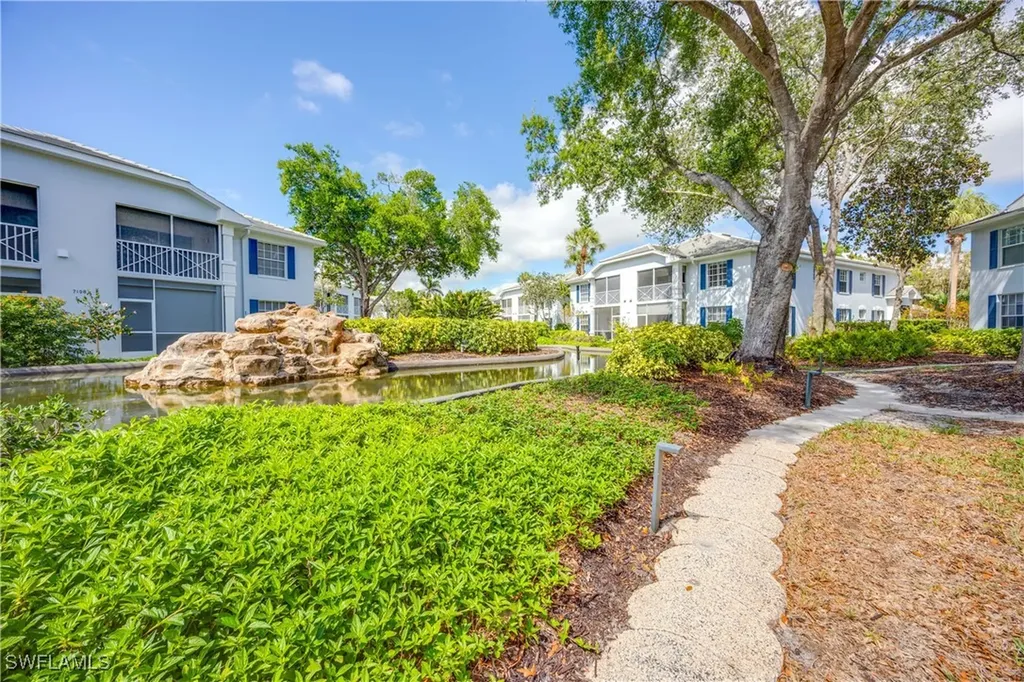 7050 Barrington Circle Naples FL 34108