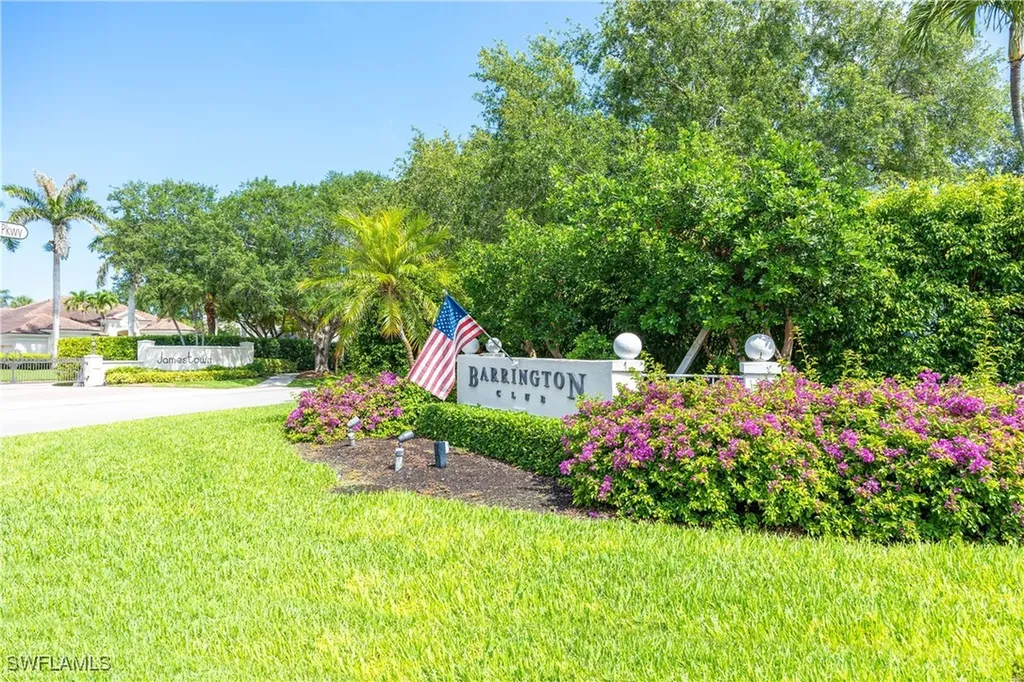 7050 Barrington Circle Naples FL 34108