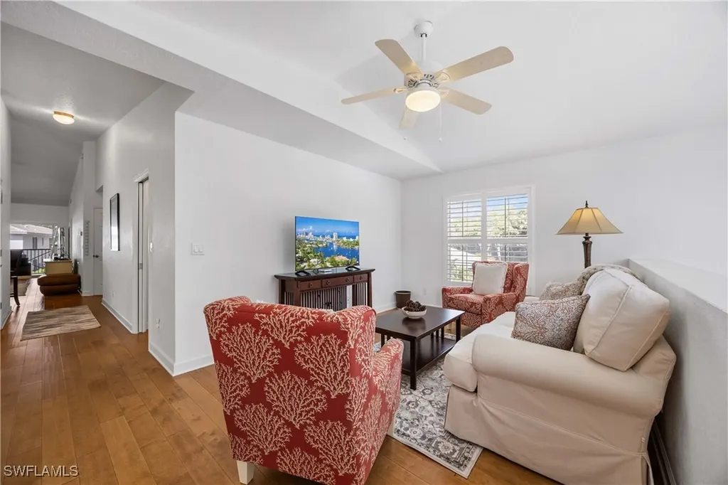 7050 Barrington Circle Naples FL 34108