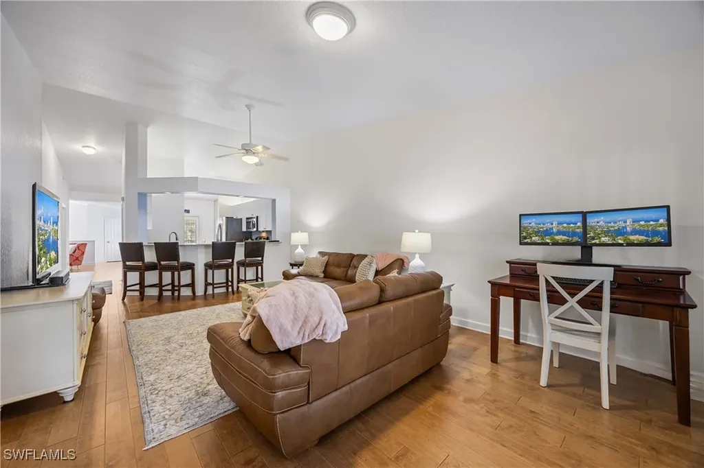 7050 Barrington Circle Naples FL 34108