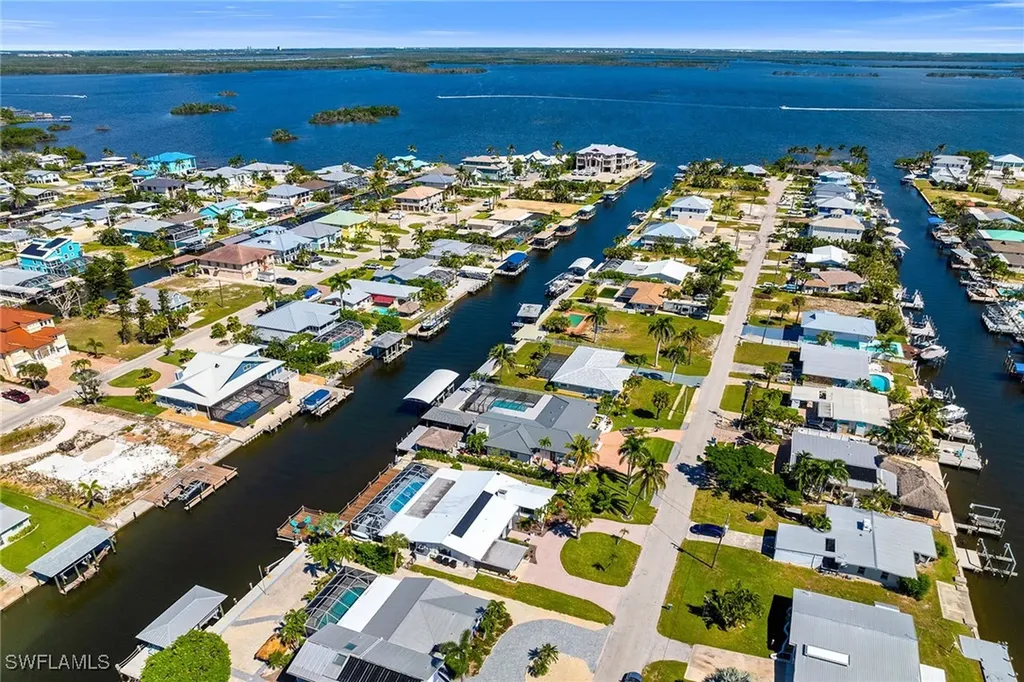 169 Ibis Street Fort Myers Beach FL 33931