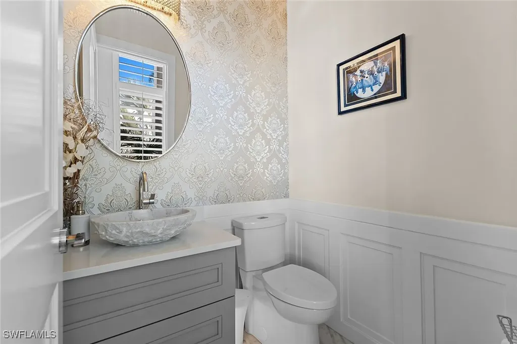 720 Orchid Drive Naples FL 34102