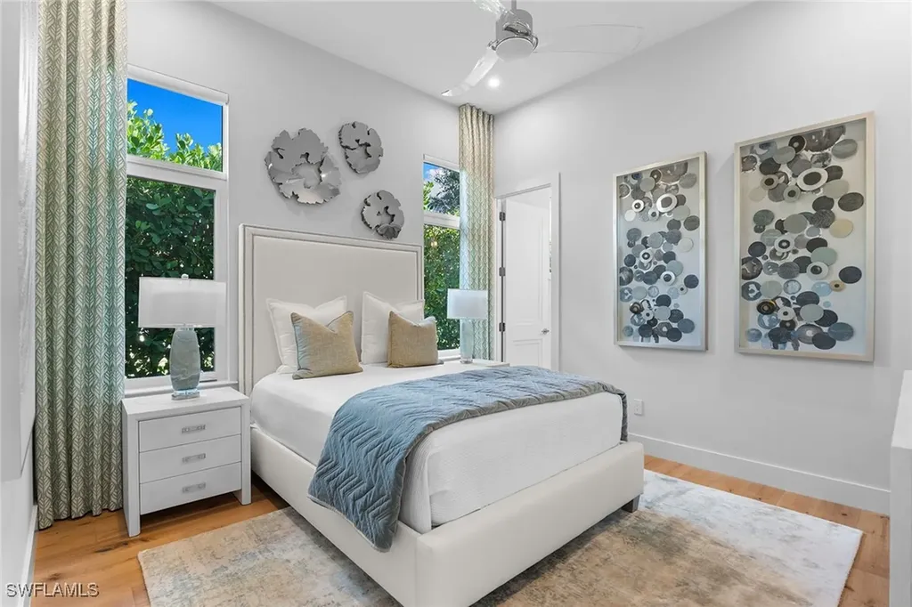 720 Orchid Drive Naples FL 34102