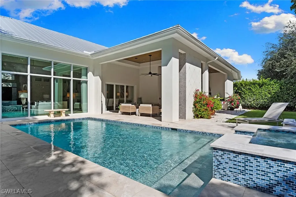 720 Orchid Drive Naples FL 34102