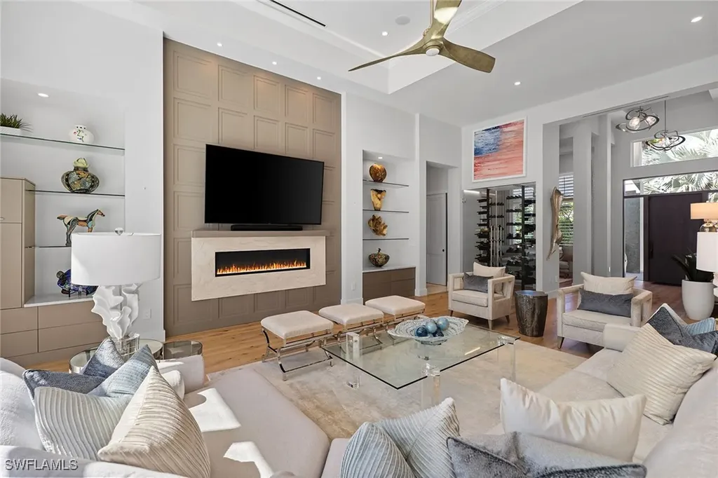 720 Orchid Drive Naples FL 34102