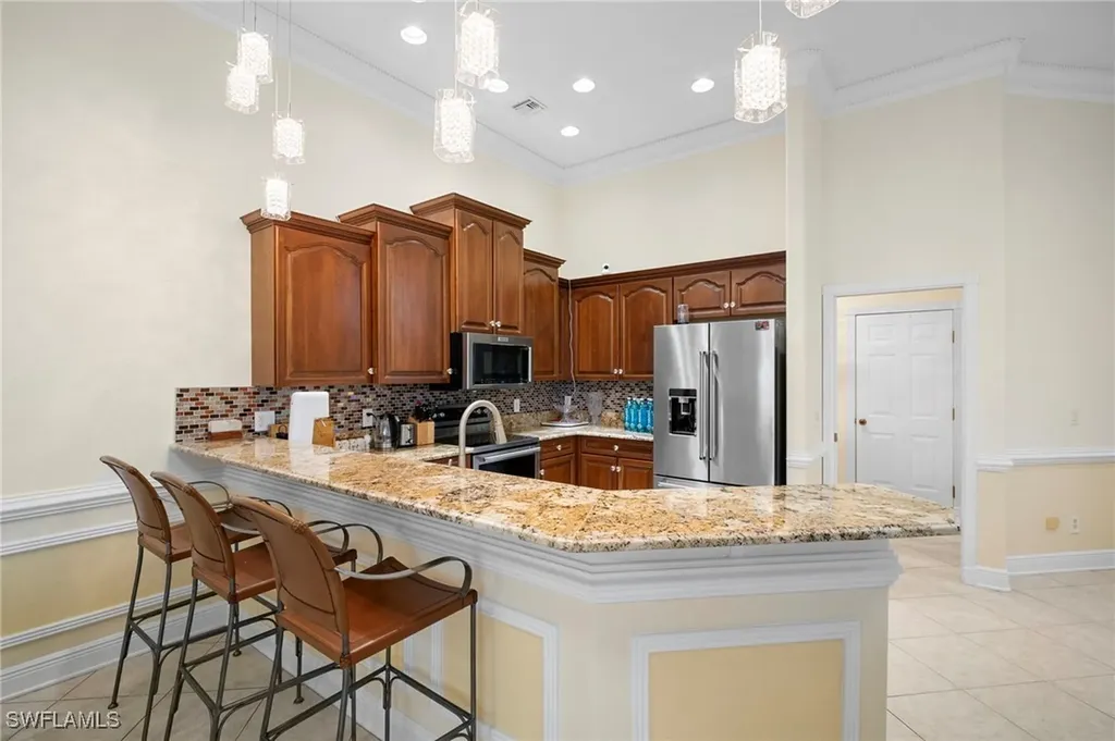 5024 SW 8th Place Cape Coral FL 33914