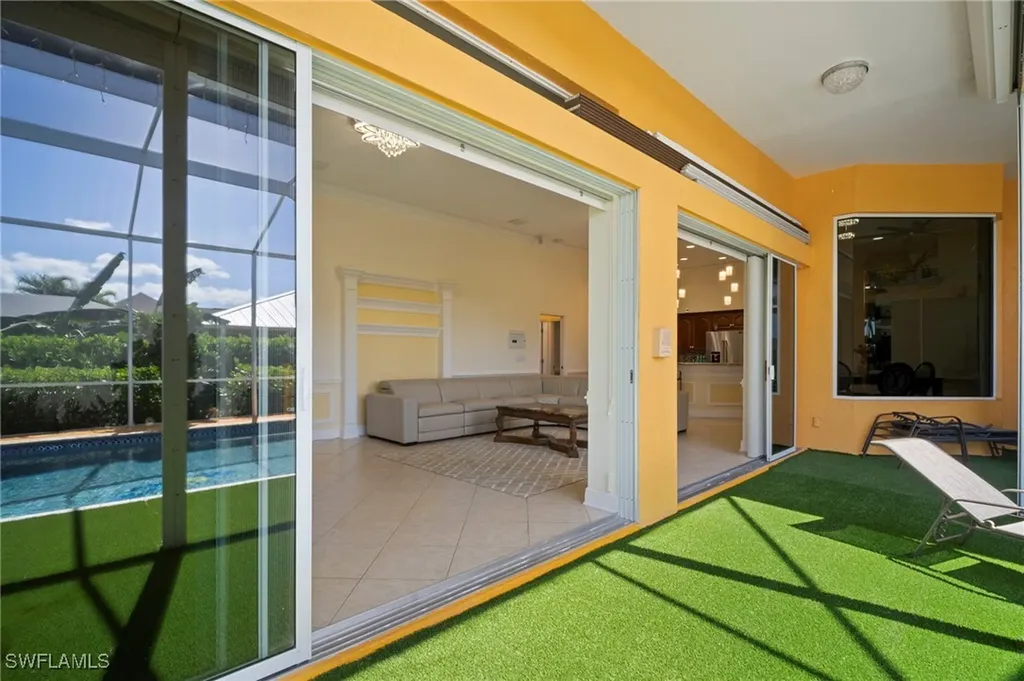 5024 SW 8th Place Cape Coral FL 33914