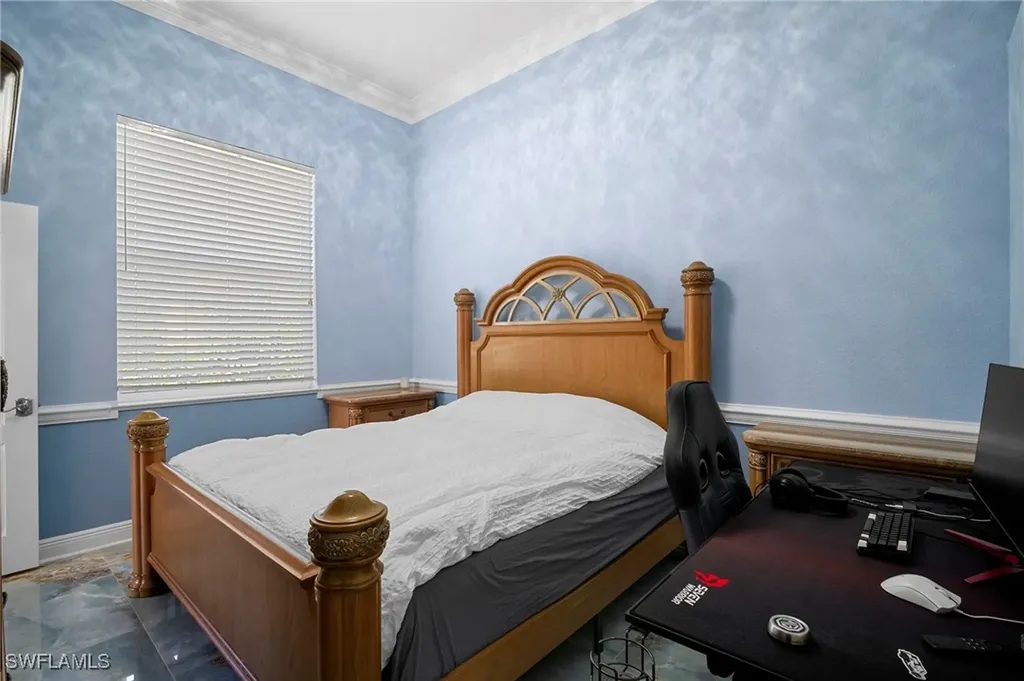 5024 SW 8th Place Cape Coral FL 33914