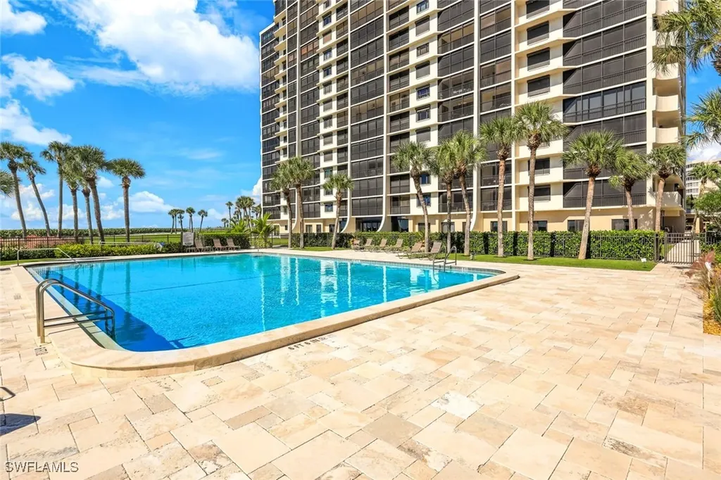 10951 Gulf Shore Drive Naples FL 34108