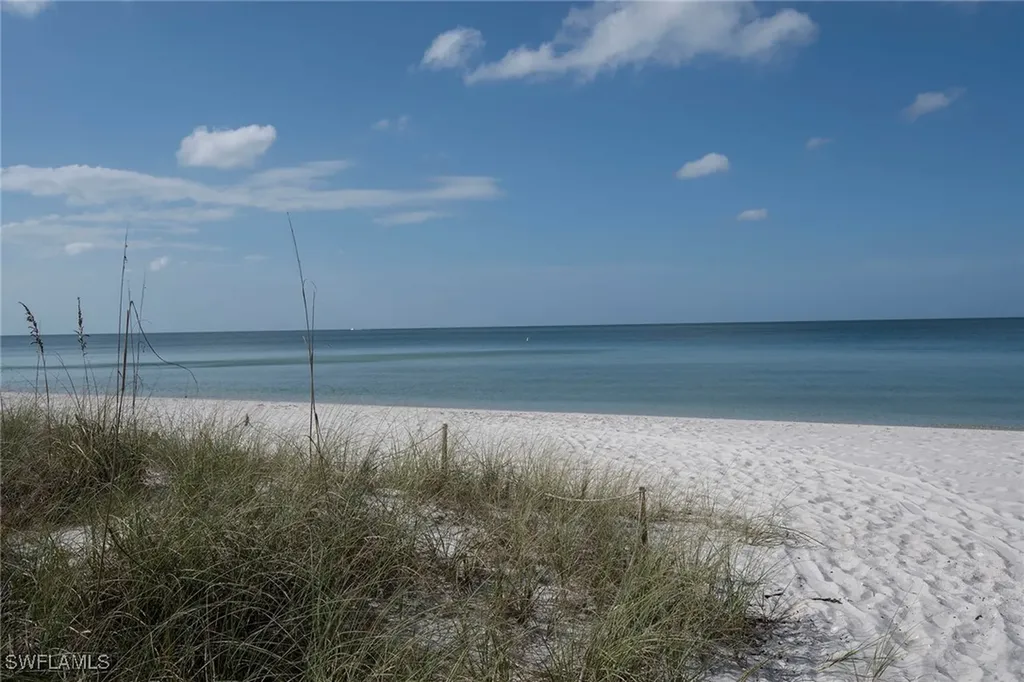 5037 Starfish Avenue Naples FL 34103