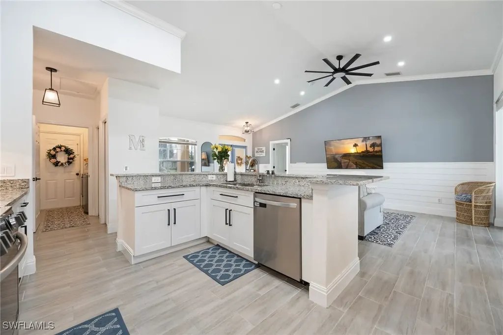 2939 Orange Grove Trail Naples FL 34120