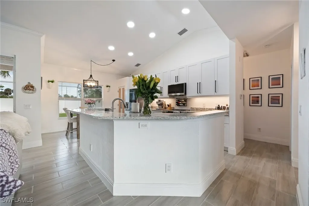 2939 Orange Grove Trail Naples FL 34120