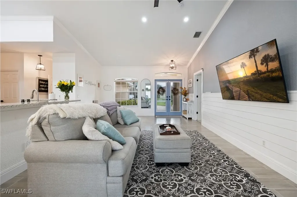 2939 Orange Grove Trail Naples FL 34120