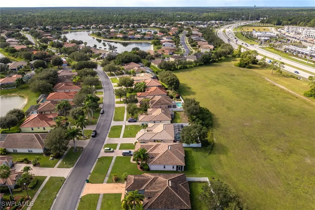 2939 Orange Grove Trail Naples FL 34120