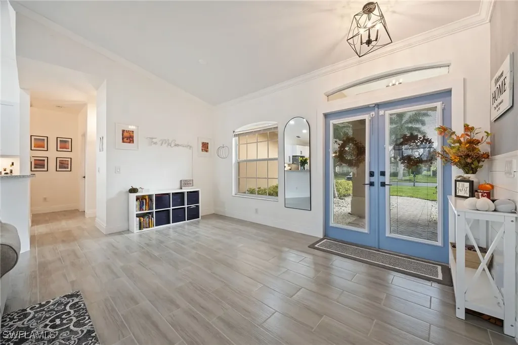 2939 Orange Grove Trail Naples FL 34120