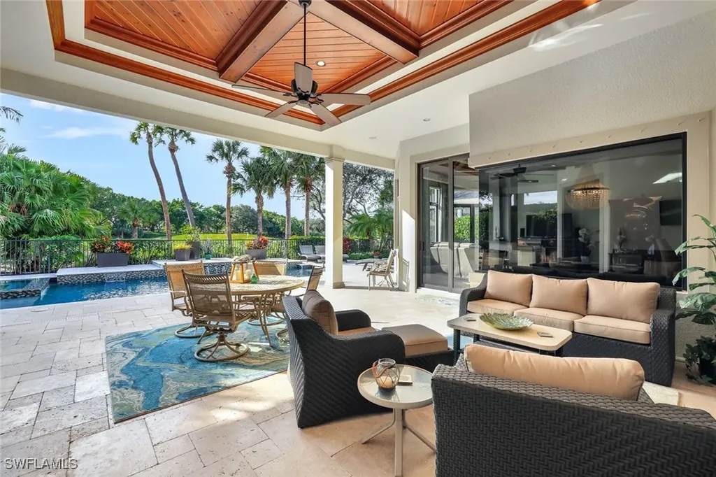 8556 Majorca Lane Naples FL 34114