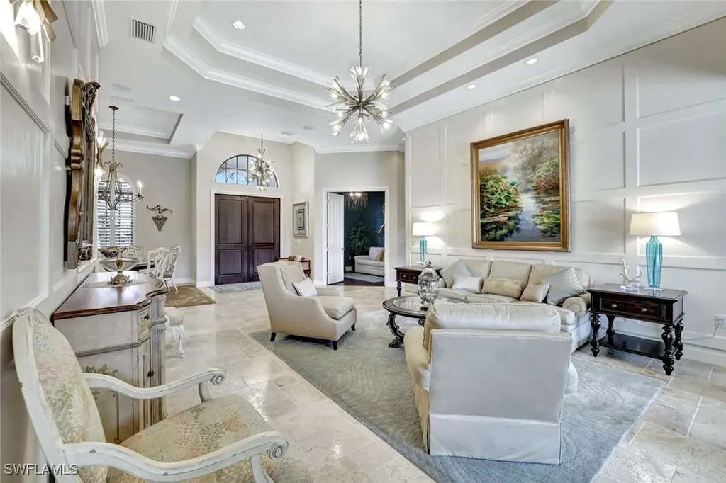 8556 Majorca Lane Naples FL 34114