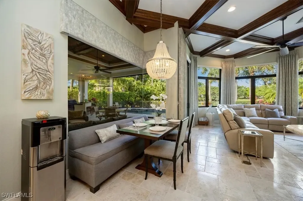 8556 Majorca Lane Naples FL 34114