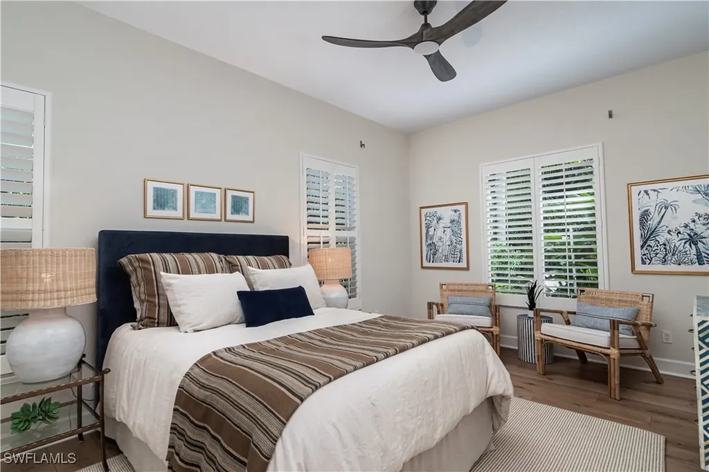 380 5th Avenue N Naples FL 34102