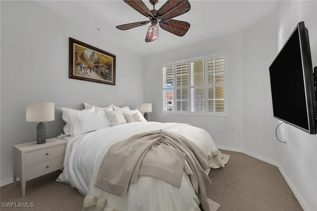 4884 Hampshire Court Naples FL 34112