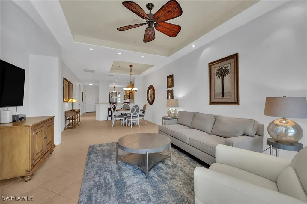 4884 Hampshire Court Naples FL 34112