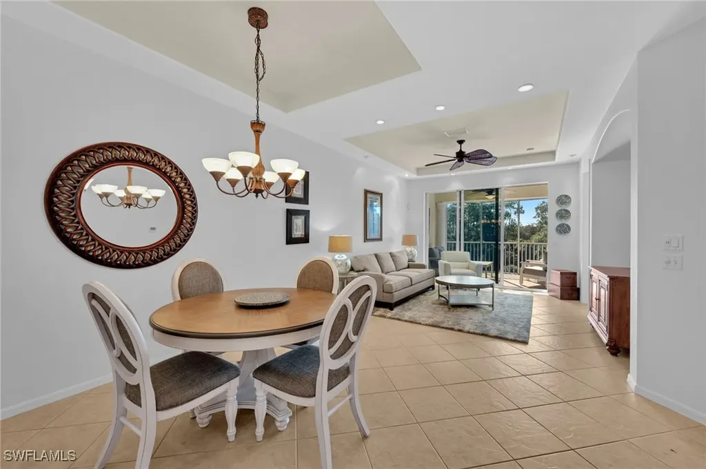 4884 Hampshire Court Naples FL 34112