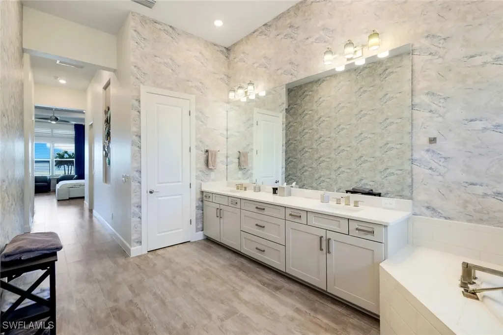 11401 Venetian Lagoon Drive Fort Myers FL 33913