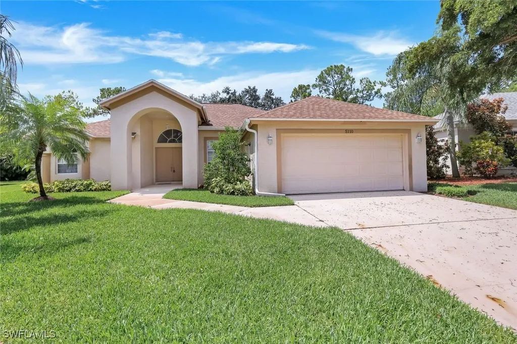 Naples FL, 5110 Brixton Court