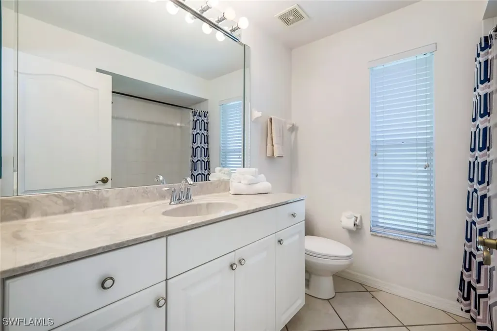 5110 Brixton Court Naples FL 34104