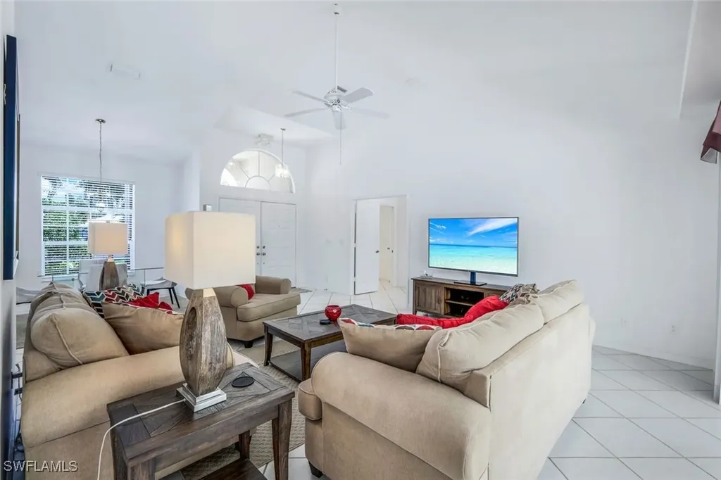 5110 Brixton Court Naples FL 34104
