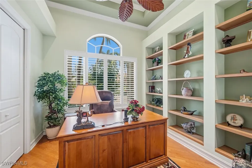 8821 Muirfield Drive Naples FL 34109