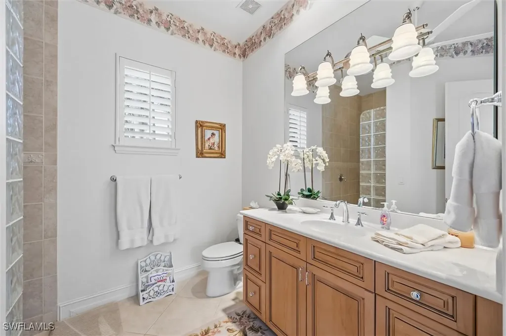 8821 Muirfield Drive Naples FL 34109