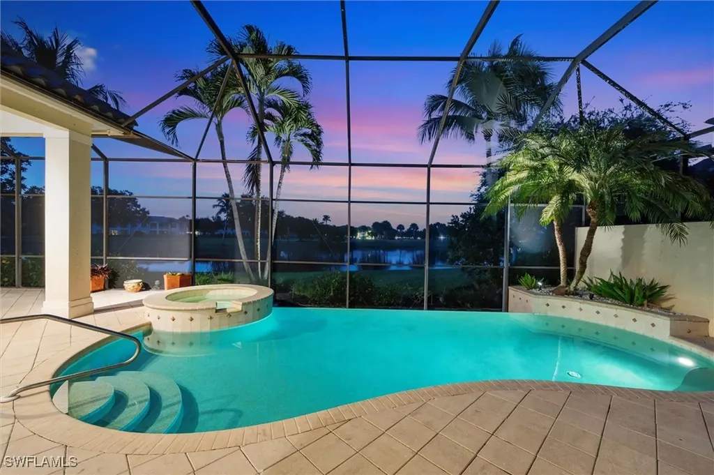 8821 Muirfield Drive Naples FL 34109