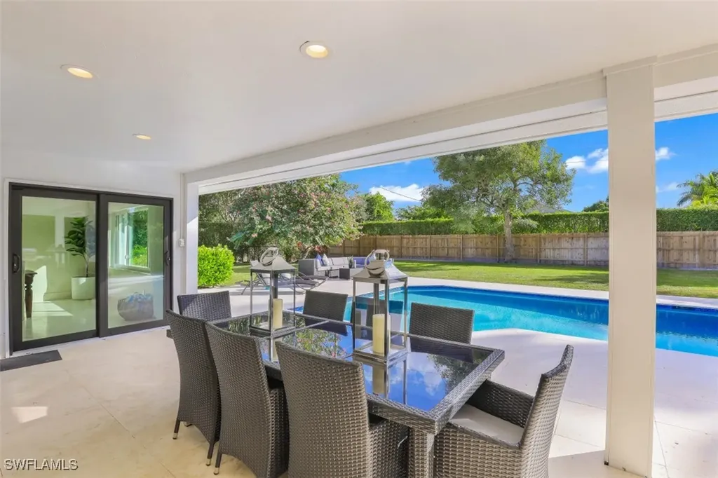 796 Ketch Drive Naples FL 34103
