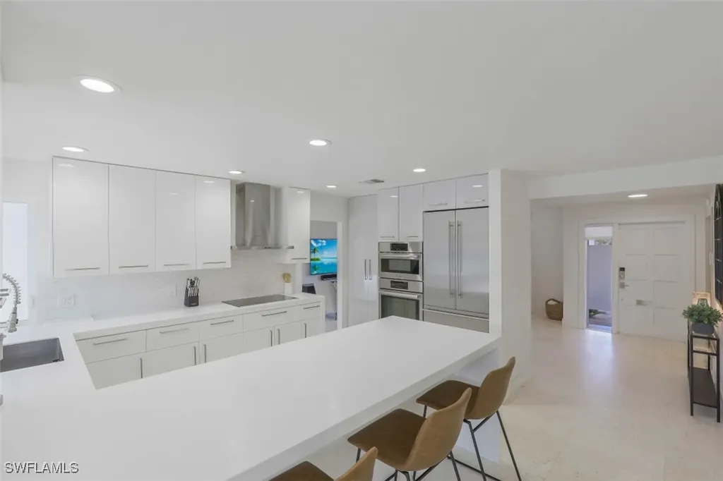 796 Ketch Drive Naples FL 34103