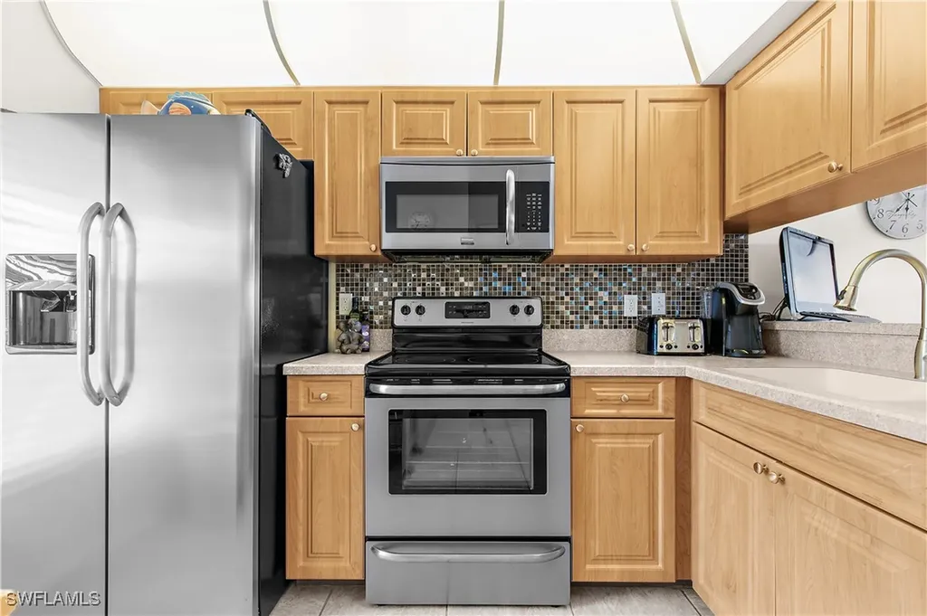 1295 Mainsail Drive Naples FL 34114