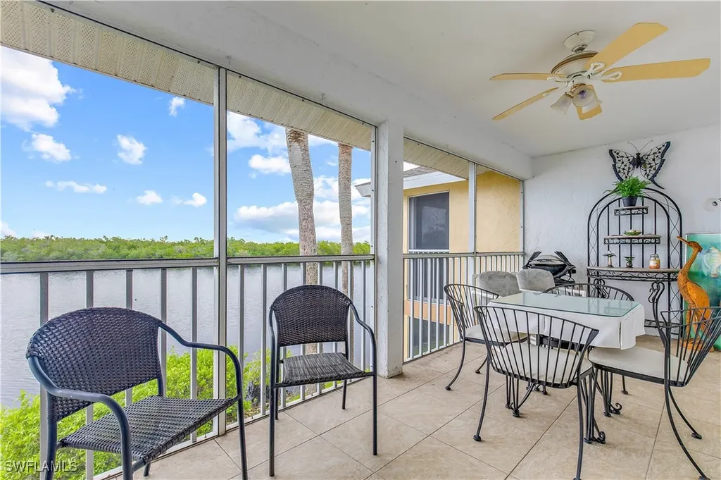 1295 Mainsail Drive Naples FL 34114