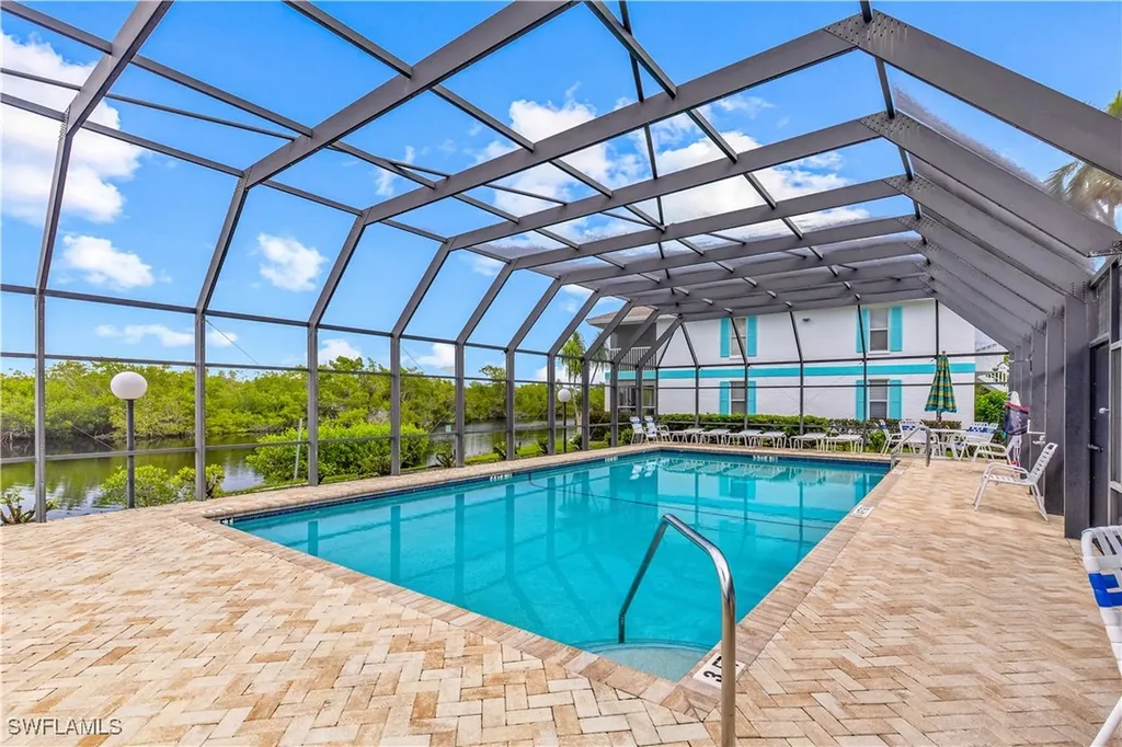 1295 Mainsail Drive Naples FL 34114