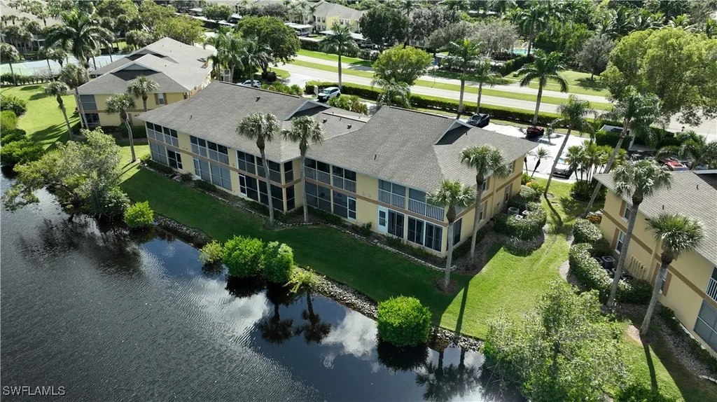 1295 Mainsail Drive Naples FL 34114