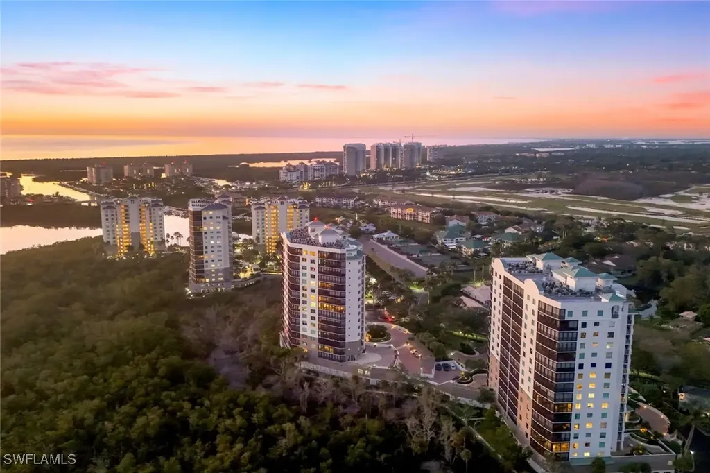 455 Cove Tower Drive Naples FL 34110