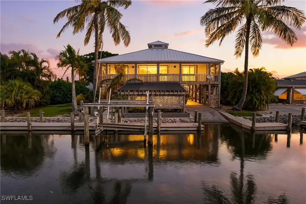 27189 Gasparilla Drive Bonita Springs FL 34135