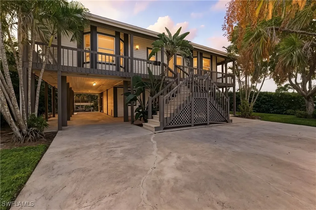 27189 Gasparilla Drive Bonita Springs FL 34135