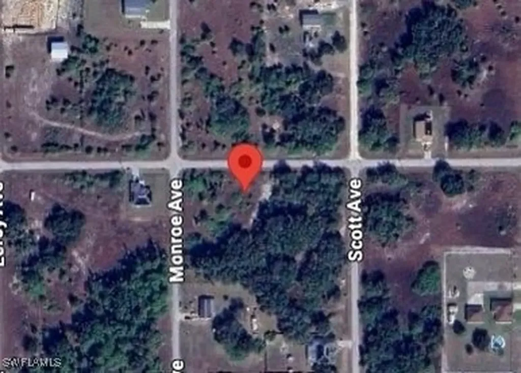 3802 E 17th Street Lehigh Acres FL 33972