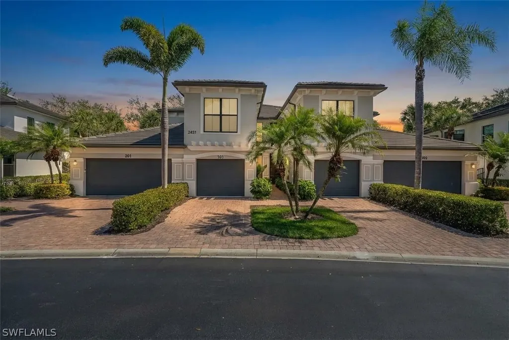 2421 Ravenna Boulevard Naples FL 34109