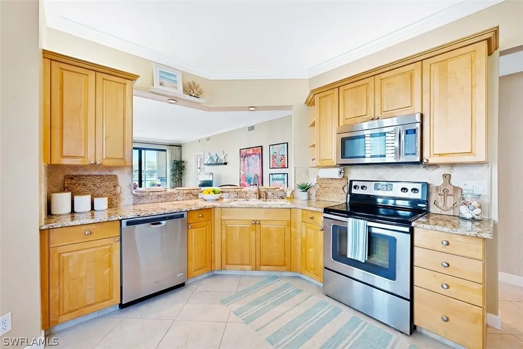 2421 Ravenna Boulevard Naples FL 34109