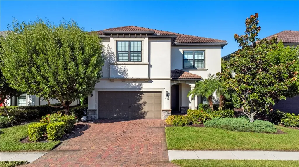 7209 Wilton Drive Naples FL 34109