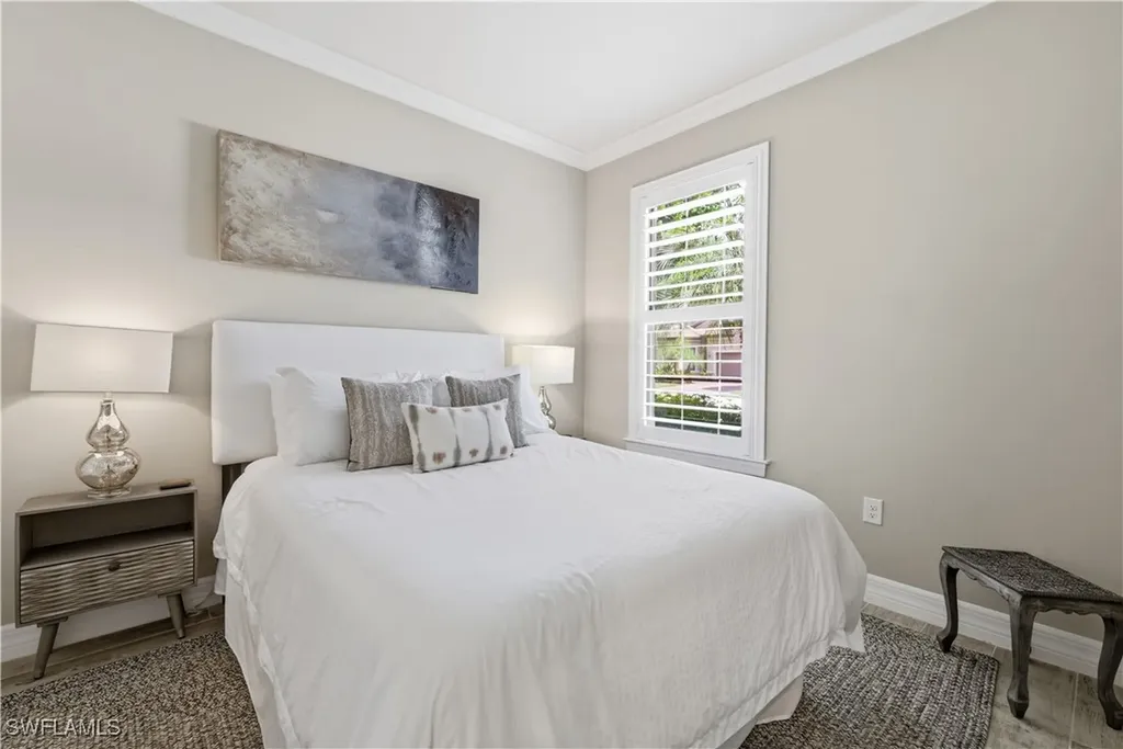 7209 Wilton Drive Naples FL 34109