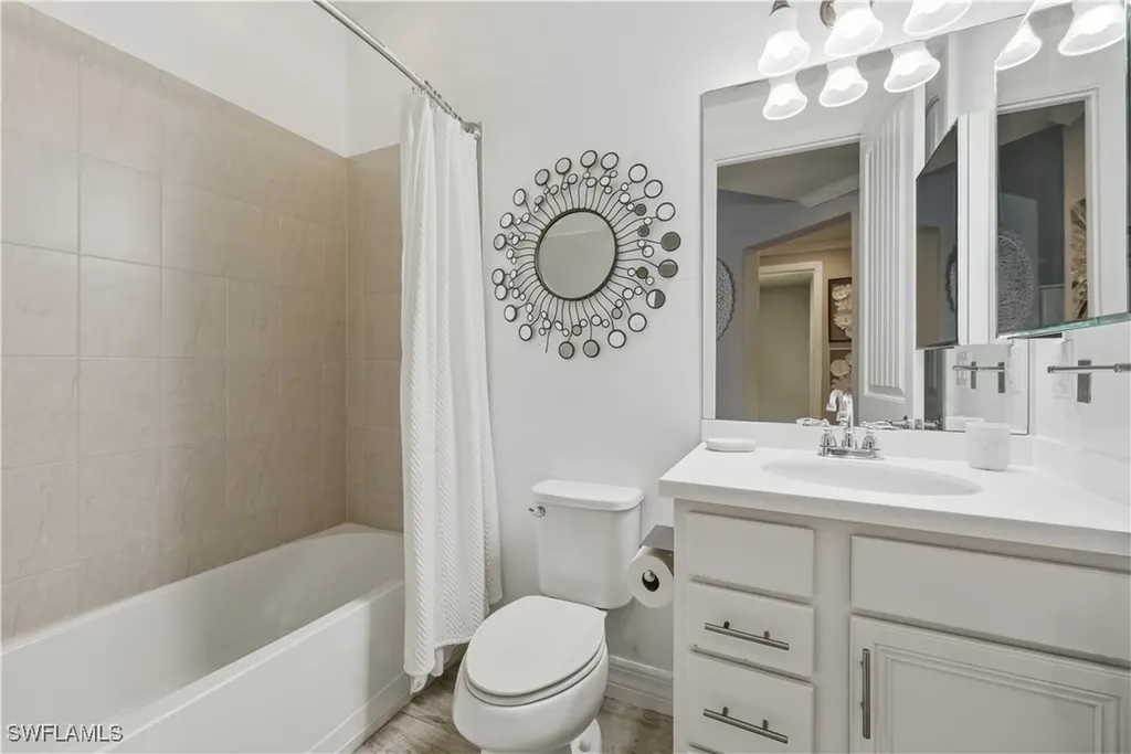 7209 Wilton Drive Naples FL 34109